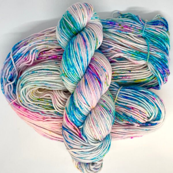 Trust 8 Ply MW Merino Rainbows and Unicorns - Image 2