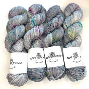 Trust 8 Ply MW Merino Paua
