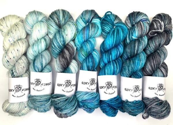 8 Ply MW Merino Wild Blue Yonder - Image 2