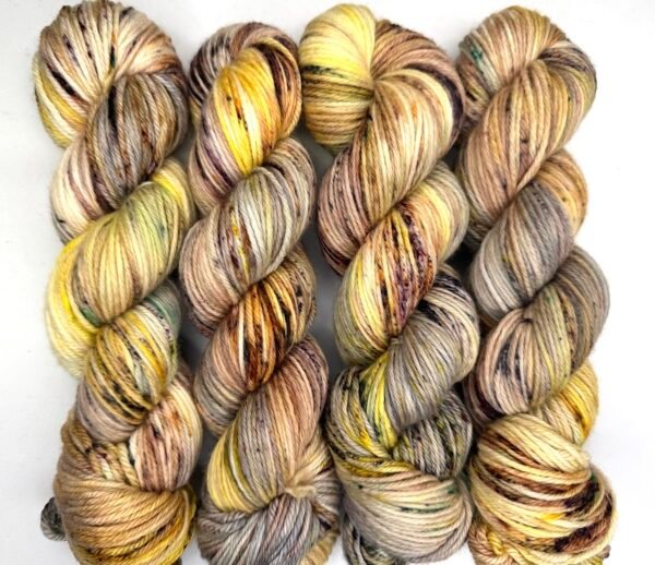 8 Ply MW Merino Riverbed - Image 4