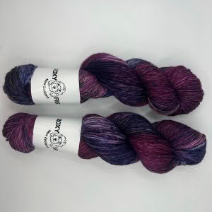 Trust 8 Ply MW Merino Dragon Scales